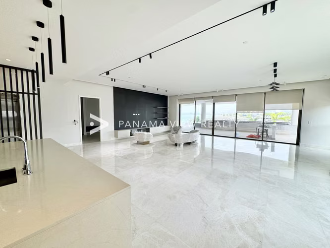 SKYHOMES - OCEAN REEF INCLUYE AIRES LUCES LINEA BLANCA