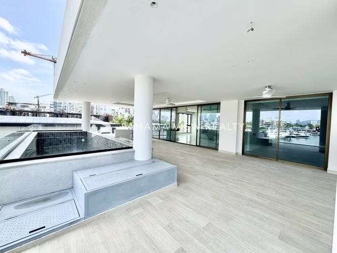 SKYHOMES - OCEAN REEF INCLUYE AIRES LUCES LINEA BLANCA