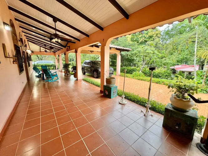LA PINTADA FINCA CON CASA EN VENTA