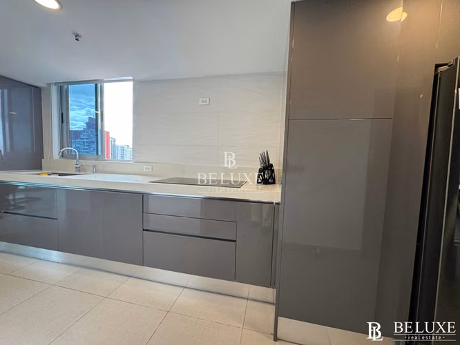 VENTA DE APARTAMENTO PENTHOUSE EN PH SIMJA, ALTOS DEL GOLF (20)