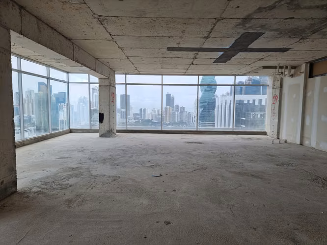 Office for rent in Obarrio, Sortis Business Tower, 164 m2