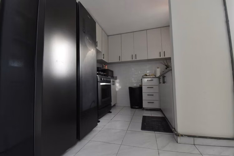 VENTA! Céntrico – Apartamento de 3 recámaras con excelente distribución