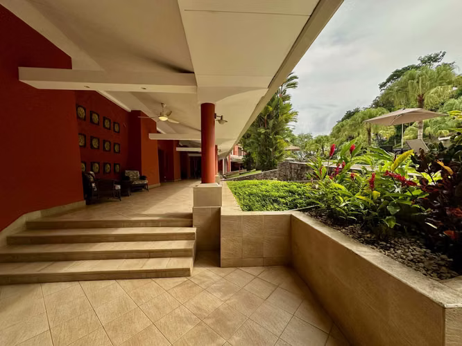 Se vende apartamento en Clayton, Embassy Club