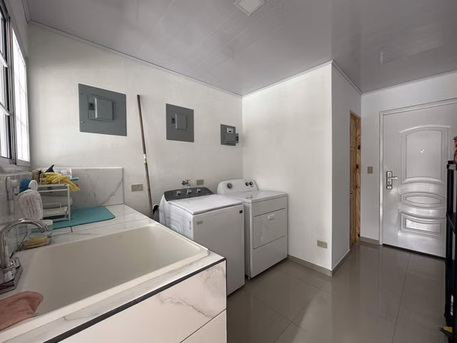 SE ALQUILA APARTAMENTO AMOBLADO EN CERRO PUNTA
