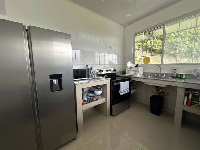 SE ALQUILA APARTAMENTO AMOBLADO EN CERRO PUNTA