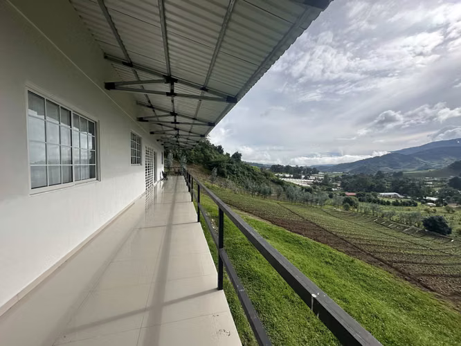 SE ALQUILA APARTAMENTO AMOBLADO EN CERRO PUNTA