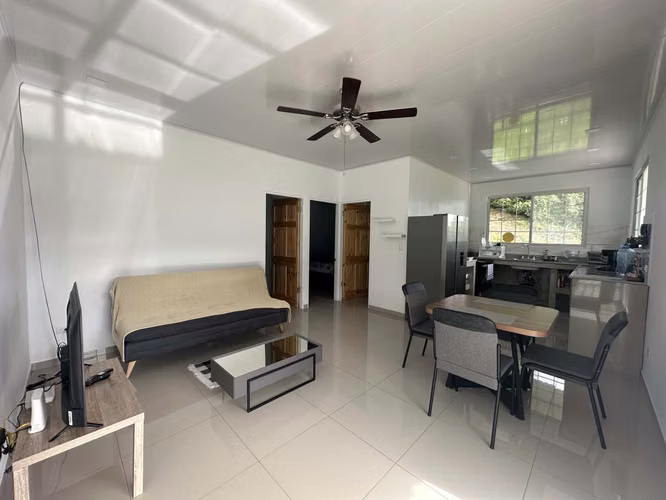 SE ALQUILA APARTAMENTO AMOBLADO EN CERRO PUNTA