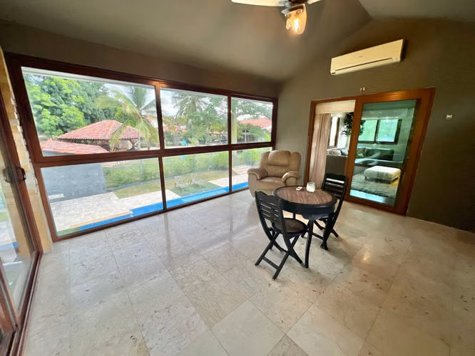 CORONADO CLUB DE GOLF CASA EN VENTA