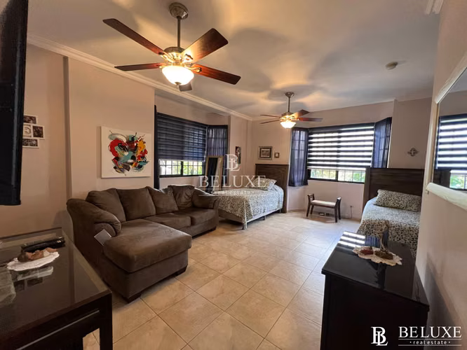 VENTA DE CASA INDEPENDIENTE Y MODERNA EN EL CARMEN (13)