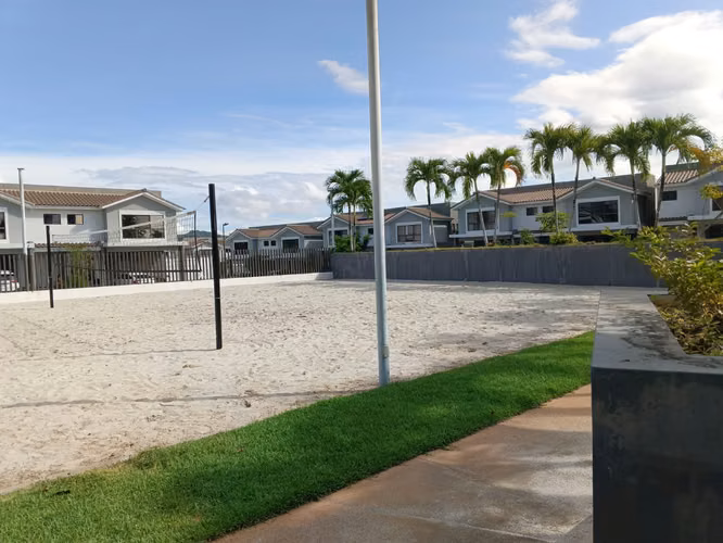 Alquiler de casa amoblada en Brisas del Golf Norte – $1,600 negociable