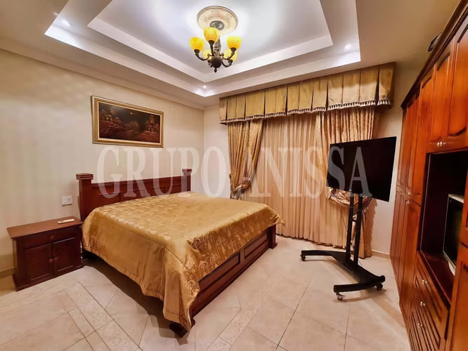 Se Vende Impresionante Casa en Club del Golf - Brisas del Golf - Imagen 13