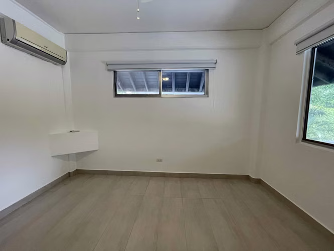 CASA CLAYTON  ALQUILER REBAJADO LÍNEA. BLANCA - Imagen 14