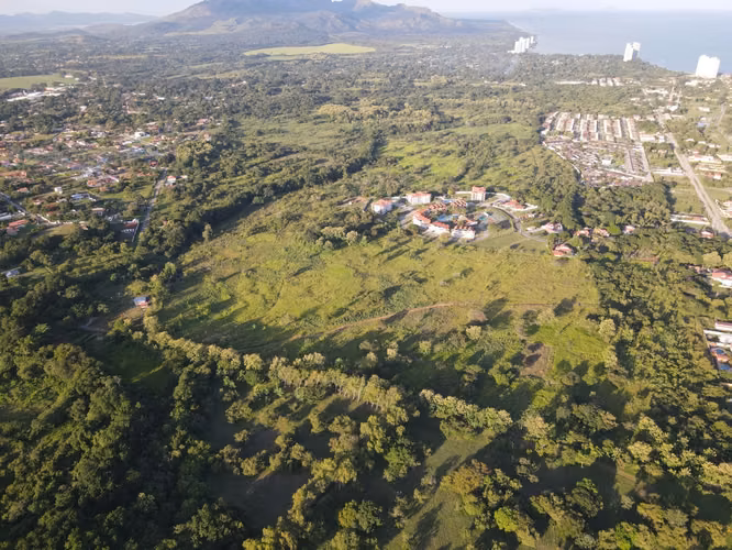 Banco vende terreno de  84.7 hectáreas en Gorgona, zona de playas