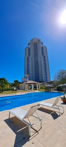 Apartamento con Vista al Mar en Venta en Coronado, Panamá | Vida en Comunidad de Golf