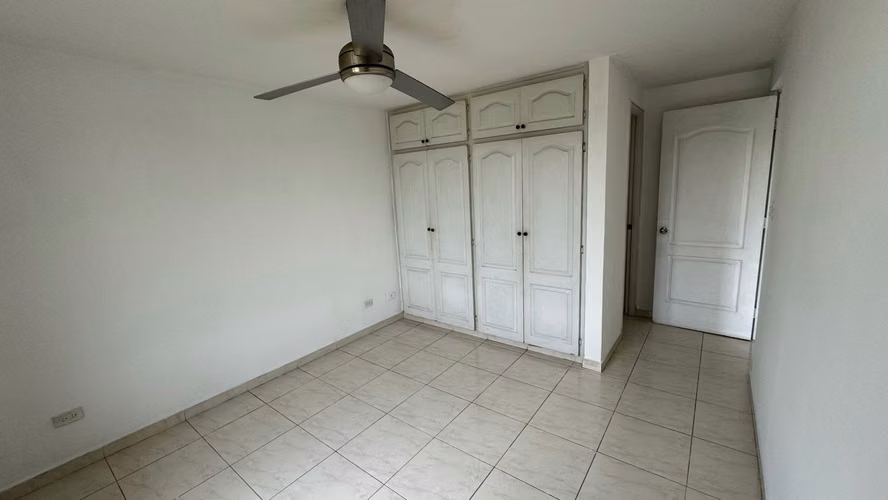 Vendo Apartamento en Altos de Panama