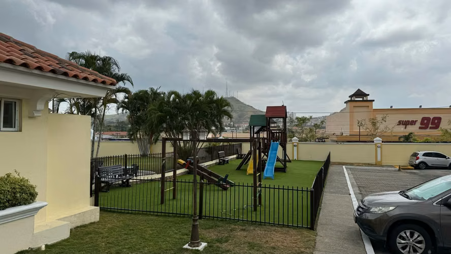 Vendo Apartamento en Altos de Panama