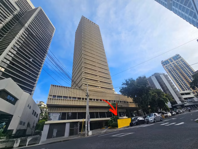 Bank sells commercial place in Torre Comosa, Ocarrio