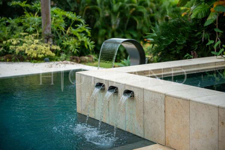 Se vende lujosa, hermosa y amplia casa en la exclusiva zona Tucán Country Club - Cocolí -Panamá - Imagen 9