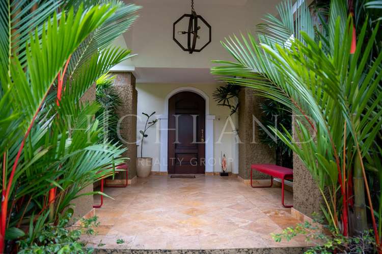 Se vende lujosa, hermosa y amplia casa en la exclusiva zona Tucán Country Club - Cocolí -Panamá - Imagen 19