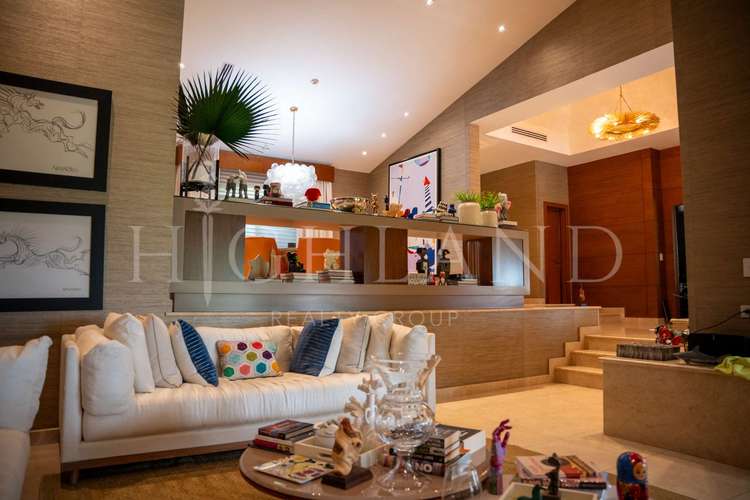 Se vende lujosa, hermosa y amplia casa en la exclusiva zona Tucán Country Club - Cocolí -Panamá - Imagen 2