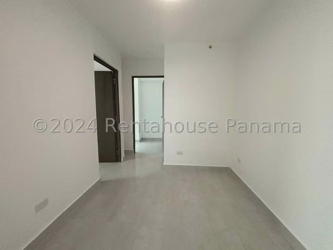 Venta de Apartamento de 81 m2 en PH Metropolitan Park, Vía España 26-3747GG