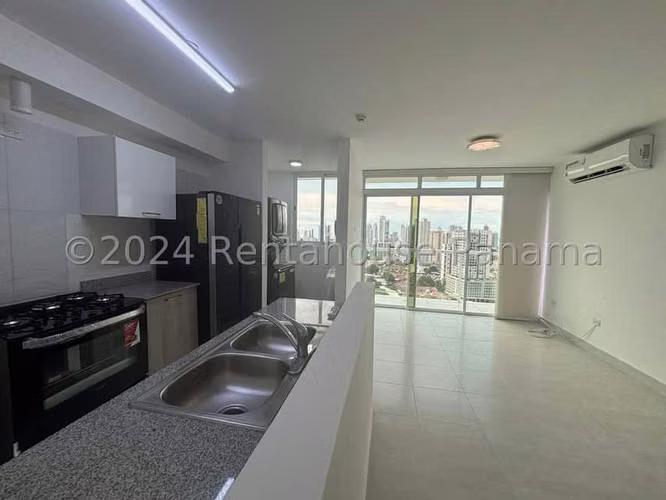 Venta de Apartamento de 81 m2 en PH Metropolitan Park, Vía España 26-3747GG