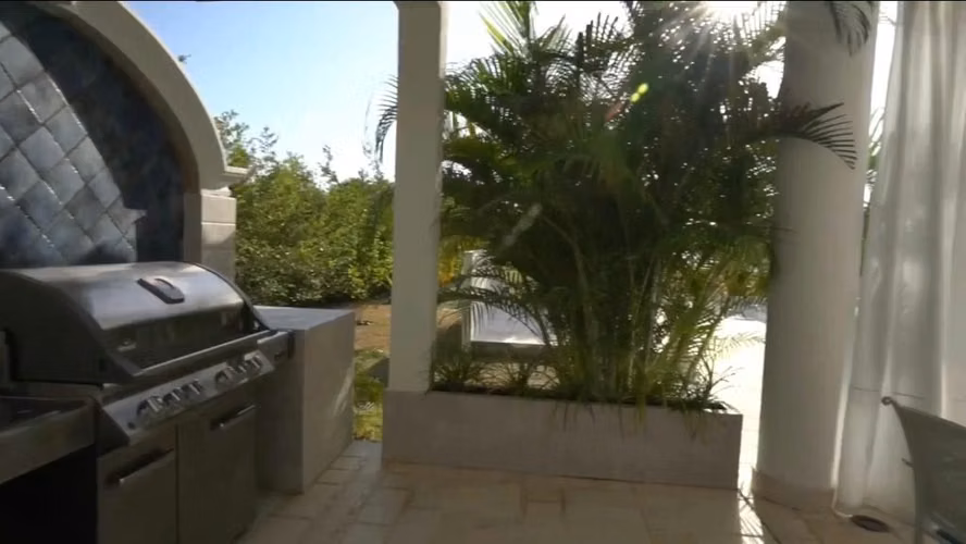 Se alquila casa en Buenaventura