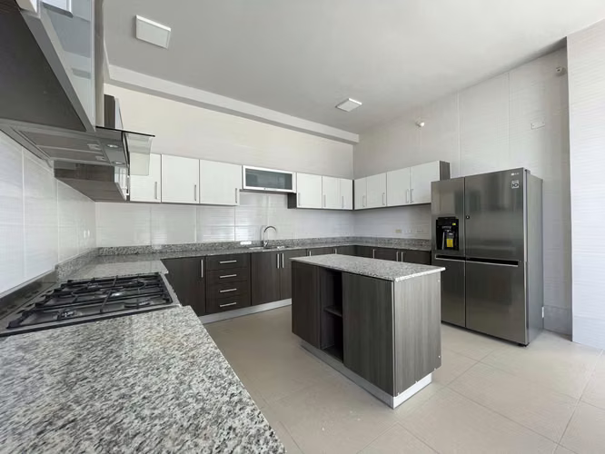 Apartamento Amoblado Tipo Loft en Alquiler – PH Country Club, Costa del Este - Imagen 15