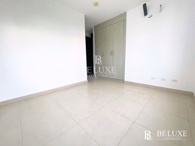 VENTA DE APARTAMENTO EN PH RIOMAR, SAN CARLOS (26)