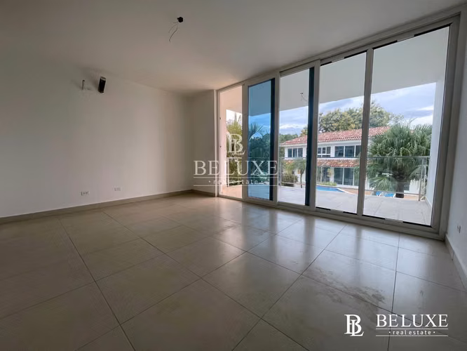 FOR SALE APARTMENT IN PH RIOMAR, SAN CARLOS (26)