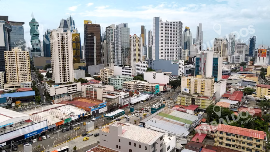 VENTA DE CASA COMERCIAL EN EL CARMEN - Imagen 5