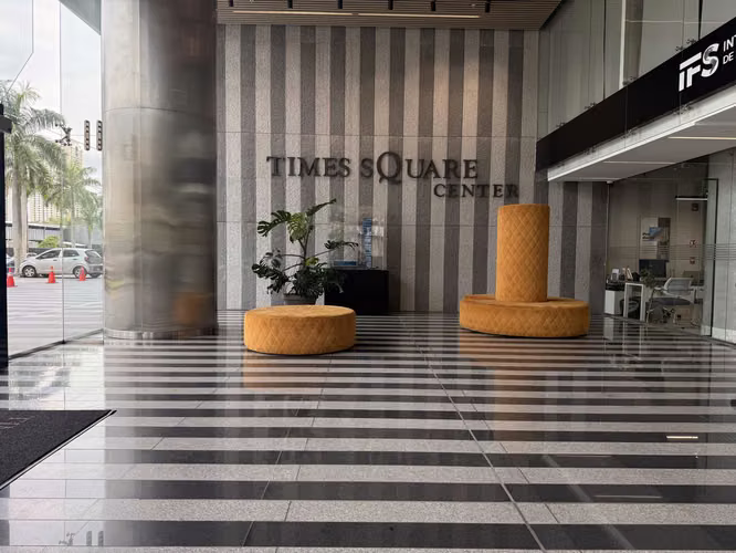 VENTA DE OFICINA EN COSTA DEL ESTE