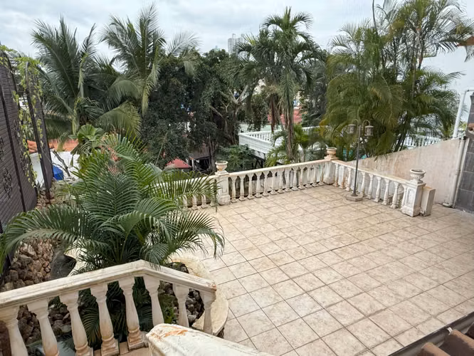 Se vende casa multinivel en Dos Mares. - Imagen 16