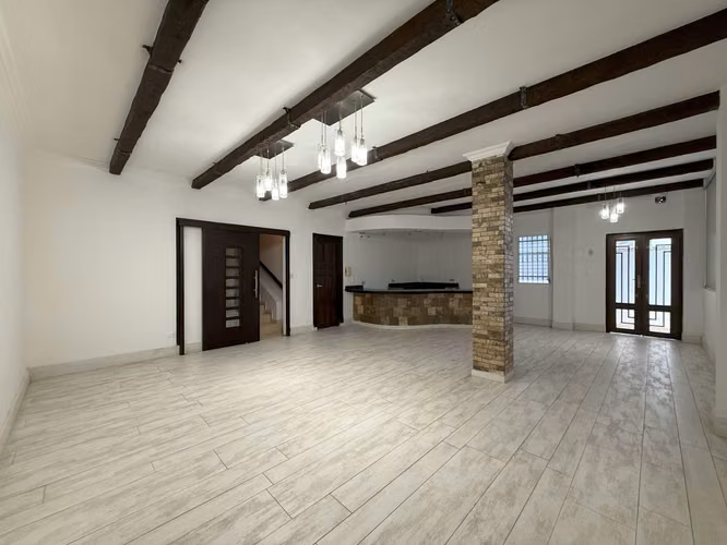 Se vende casa multinivel en Dos Mares. - Imagen 15