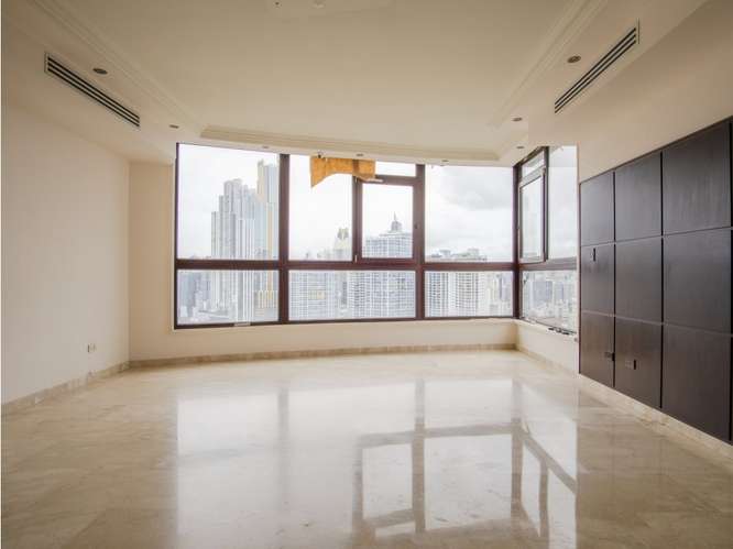 Remate: Venta de Apartamento en Punta Paitilla , Ph Golden Palace - Imagen 13
