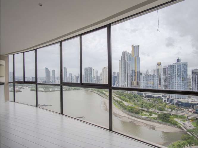 Remate: Venta de Apartamento en Punta Paitilla , Ph Golden Palace - Imagen 2