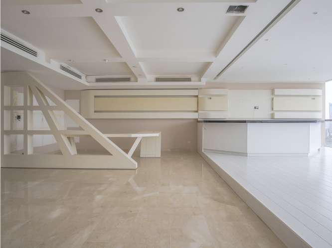Remate: Venta de Apartamento en Punta Paitilla , Ph Golden Palace - Imagen 5