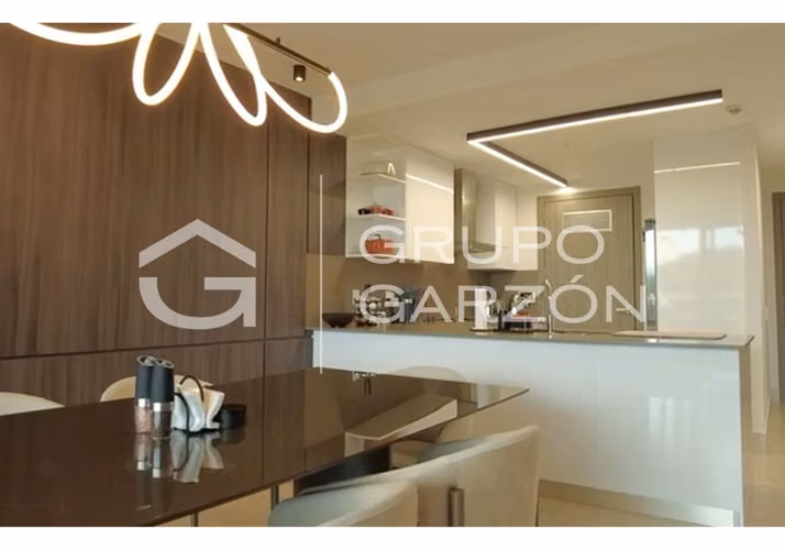 Venta de apartamento con balcón en Panamá Pacífico (PH Explora)