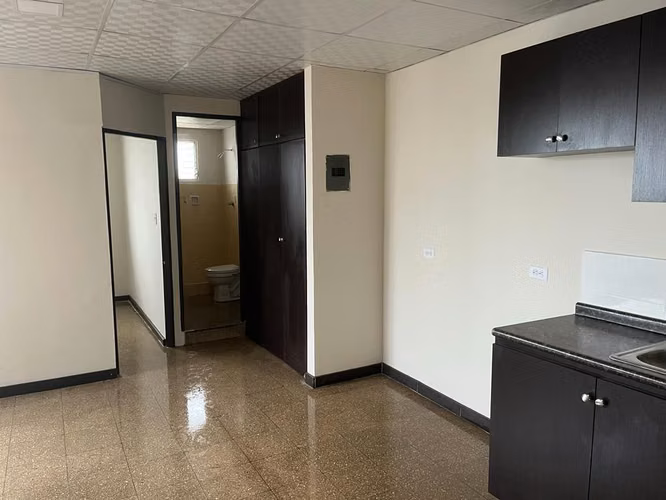 SE VENDE APTO EN PARQUE LEFEVRE - Imagen 6