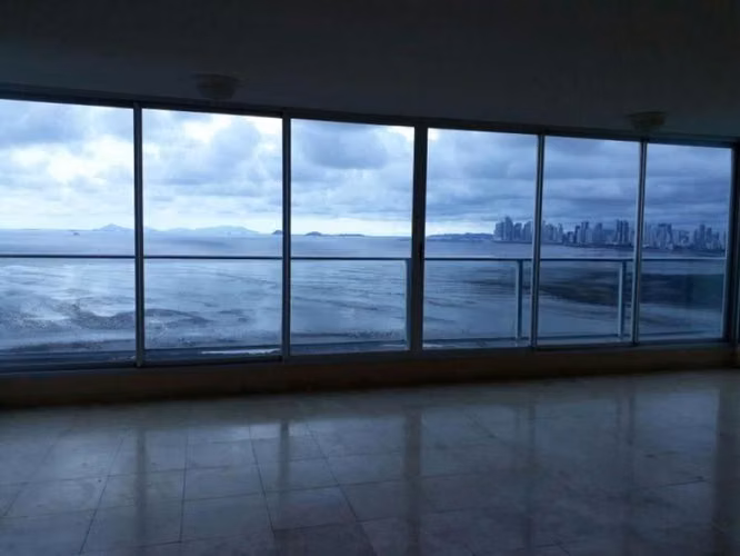 SE VENDE PH MURANO - MODELO A costa del este