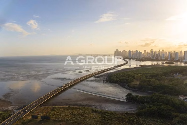 MAUI - Costa del Este - Se Vende Apartamento