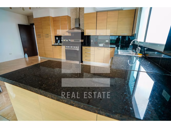 Se Vende Apartamento en PH Puntarenas Coco del Mar - Imagen 9