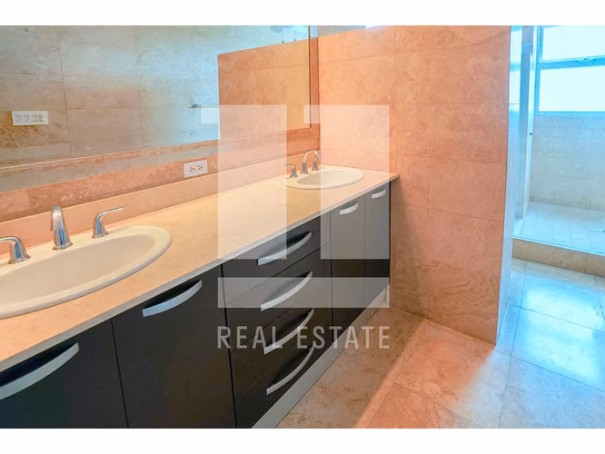Se Vende Apartamento en PH Puntarenas Coco del Mar - Imagen 18