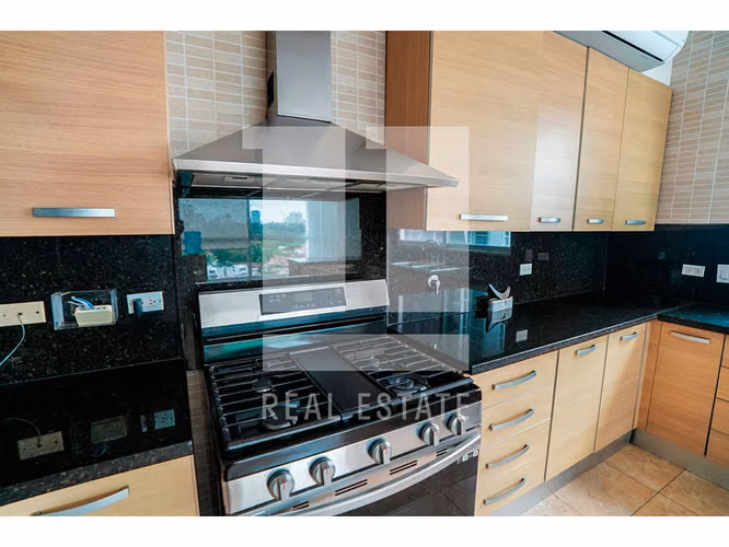 Se Vende Apartamento en PH Puntarenas Coco del Mar - Imagen 8