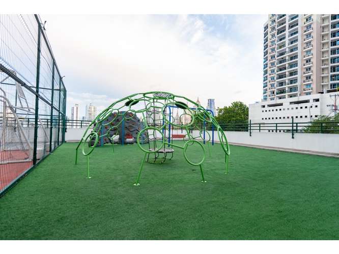 Venta de apartamentos en Pacific Park Towers, Edison Park