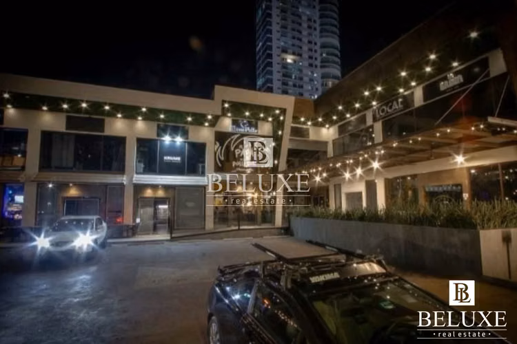 ALQUILER DE LOCAL COMERCIAL EN PLAZA CORNER 68, SAN FRANCISCO (P) (12)
