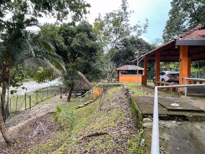 Venta de Lote con y Mejoras en El Carriazo, San Martín - Imagen 7