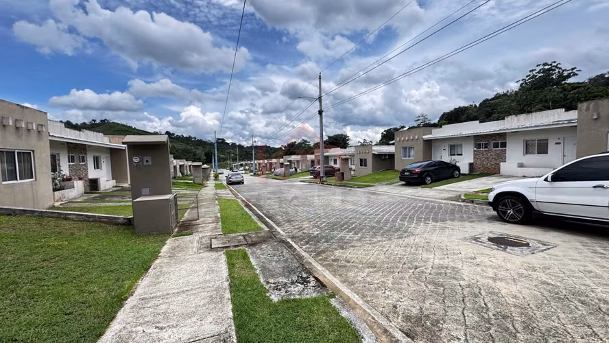 VENTA DE CASA EN PANAMA NORTE VILLA GRECIA, P.H. CIUDAD ATENAS - Imagen 18