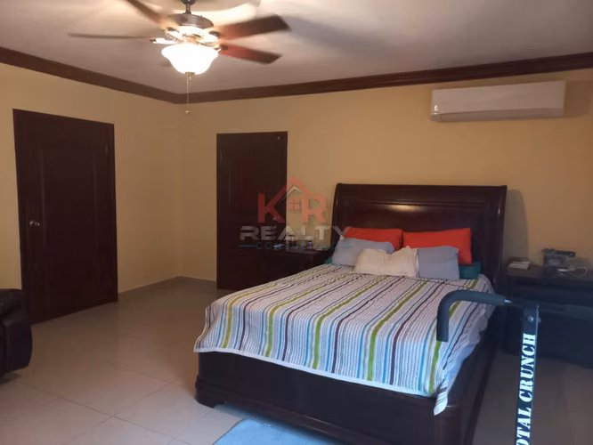 CASA EN VENTA EN BOSQUE DE LOS CIBELES ALTOS DE PANAMÁ - Imagen 12