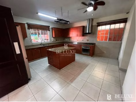 VENTA DE CASA EN PH CASTEL NOVO CHANIS (13)